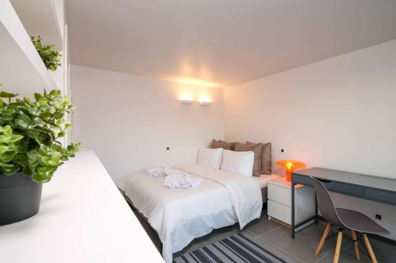 Апартаменты Urban Luxury Homm Apt. In Deinokratous Str. Афины Экстерьер фото